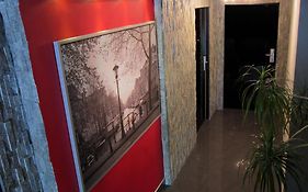 Komorowski Luxury Guest Rooms Aparthotel Krakow 4* Poland